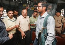 Sealdah Division Marks 173rd Anniversary of Indian Railways with Strategic Swachhta Campaign and Passenger Engagement